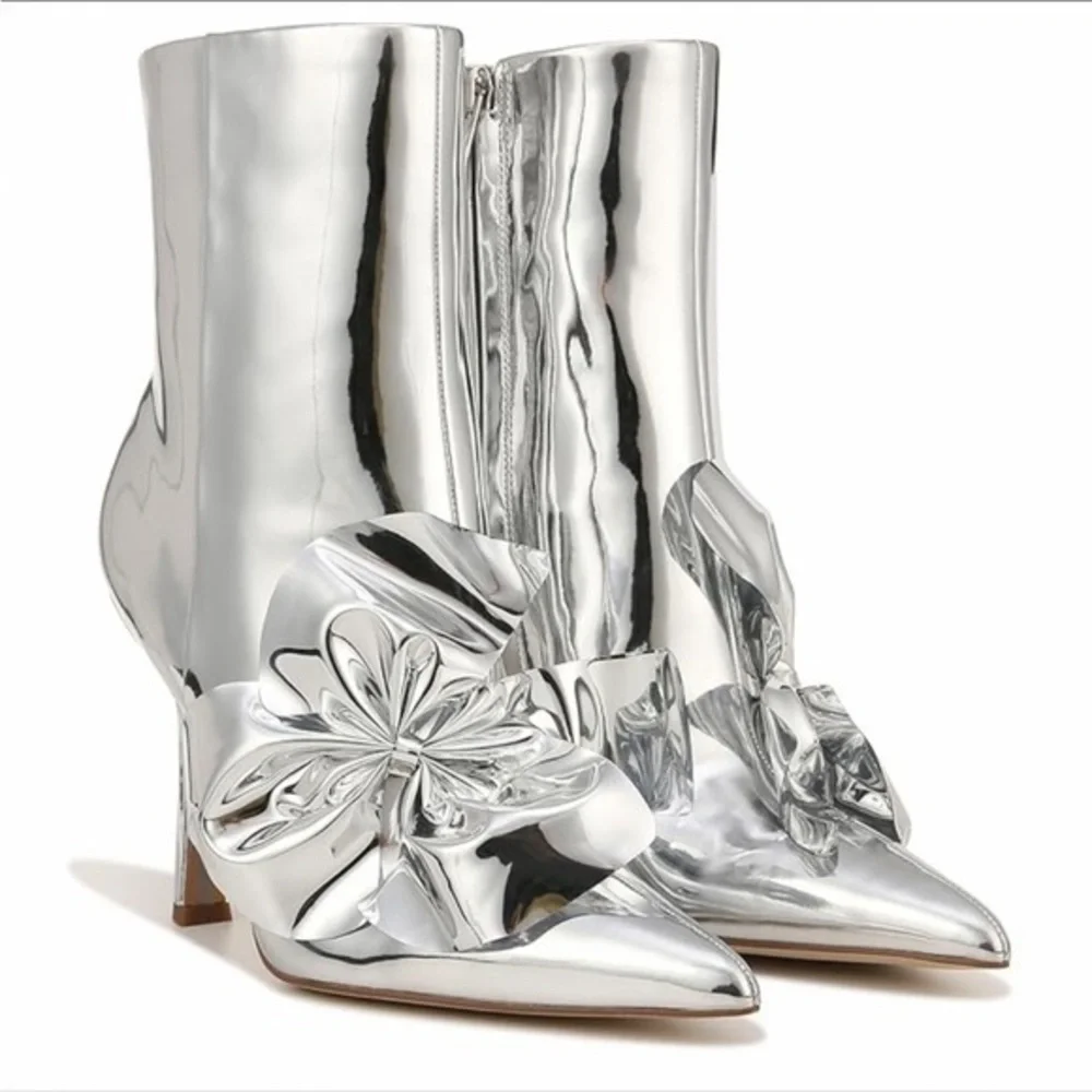 ▶️ Sam Edelman ◀️ Silver Metallic Mirror Bow Esmae Ankle Metallic Boot 11